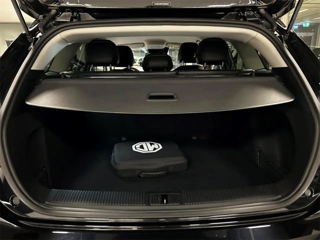 MG MG5 51 kWh EV Luxury Standard range