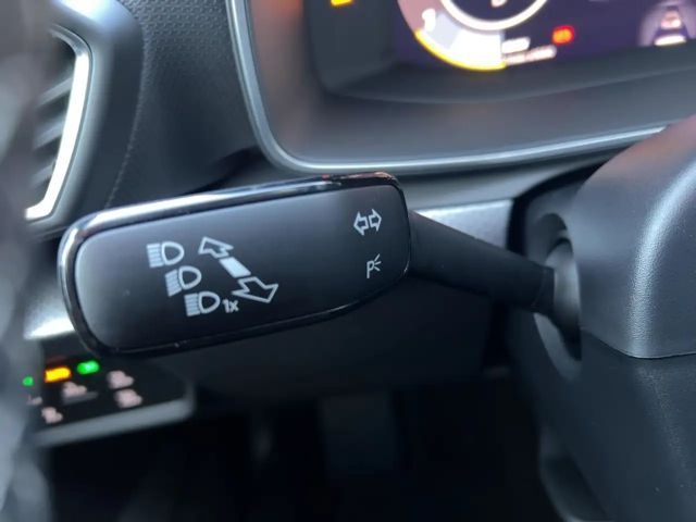 Seat Leon 1.5 eTSI DSG Sportstourer