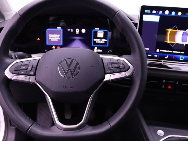 Volkswagen Golf 1.5 TSI Golf VIII Life