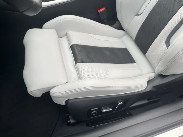 BMW M4 Cabrio Competition xDrive