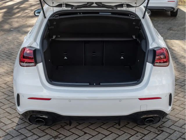 Mercedes-Benz A 35 AMG 4MATIC AMG Line