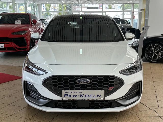 Ford Focus ST Line