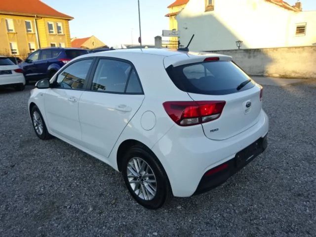 Kia Rio Edition 7