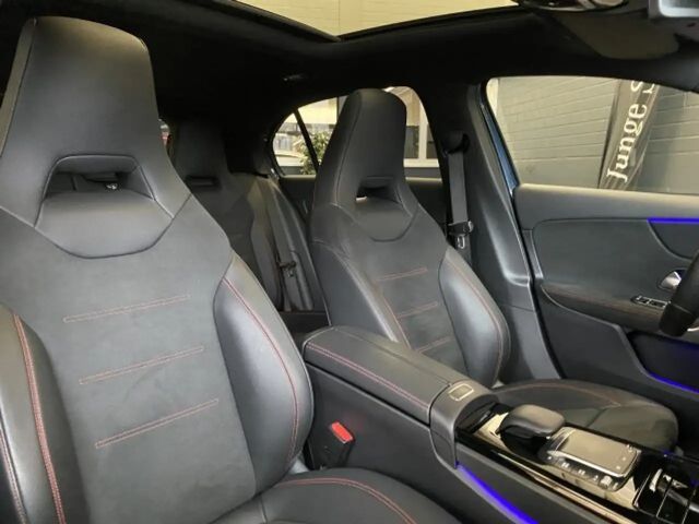 Mercedes-Benz A 250 A 250 e