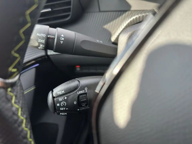 Peugeot E-208 GT-Line