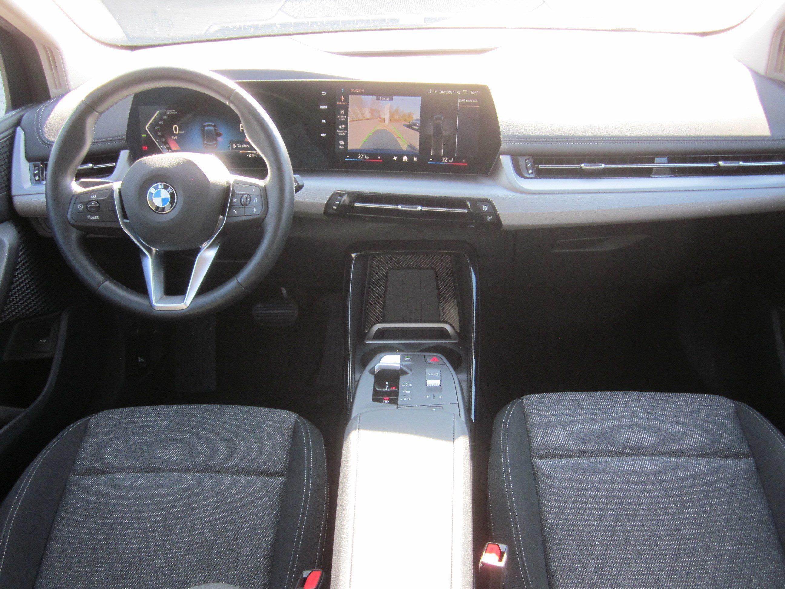 BMW 220 220i Active Tourer