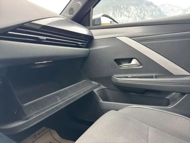 Opel Astra 1.2 Turbo Elegance Turbo