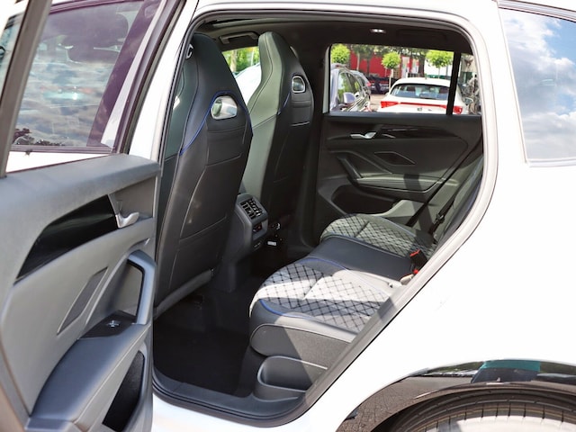 Volkswagen Tiguan 1.5 eTSI DSG IQ.Drive R-Line