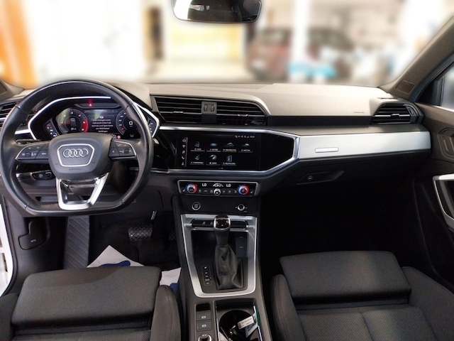 Audi Q3 35 TDI S-Line S-Tronic
