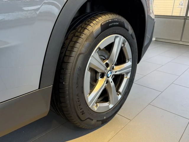 BMW X1 sDr18d Aut.U11 NAV+TEM+SITZH+KOMF+adpLED+SPUR