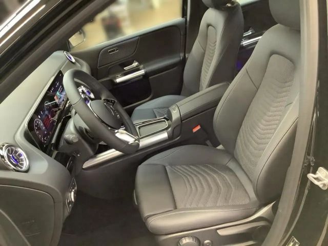 Mercedes-Benz B 220 4MATIC Progressive