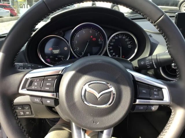 Mazda MX-5 Exclusive-line SkyActiv