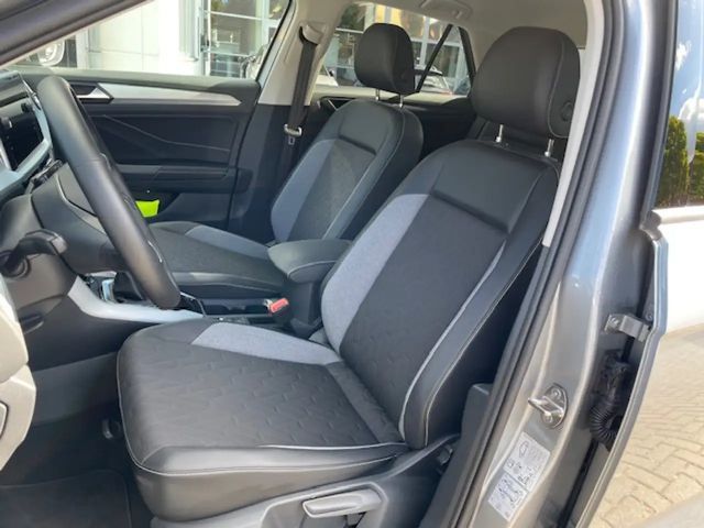 Volkswagen T-Roc 1.5TSi Goal Standheiz. ACC SideAssist Navi 17Zo...