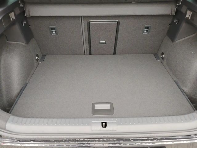 Cupra Formentor 1.5 eTSI 110 kW AHK