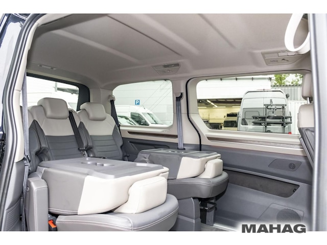 Volkswagen Multivan Style