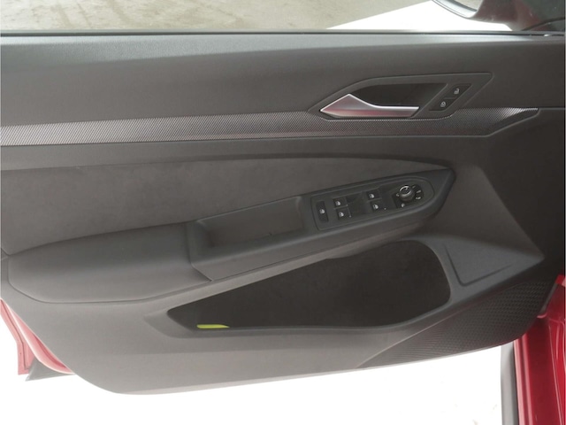 Volkswagen Golf 2.0 TSI