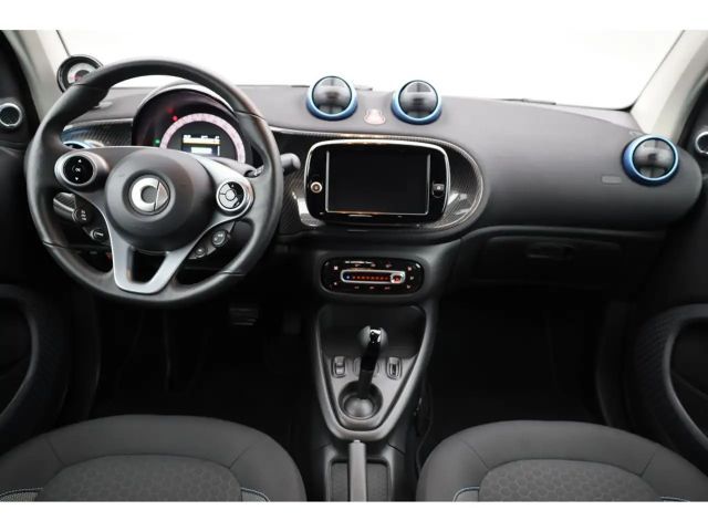 Smart EQ fortwo JBL
