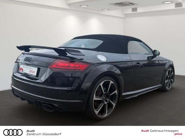 Audi TT RS Quattro Roadster S-Tronic