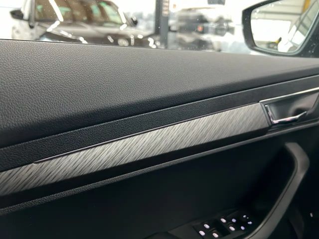 Skoda Karoq 1.5 TSI Selection