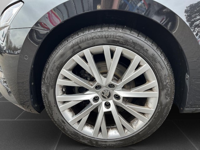 Skoda Superb Business Combi Style Style