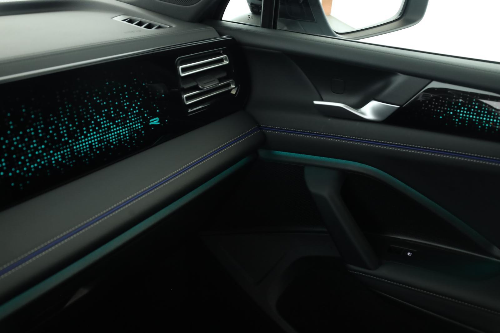 Volkswagen Tiguan 2.0 TSI DSG IQ.Drive R-Line