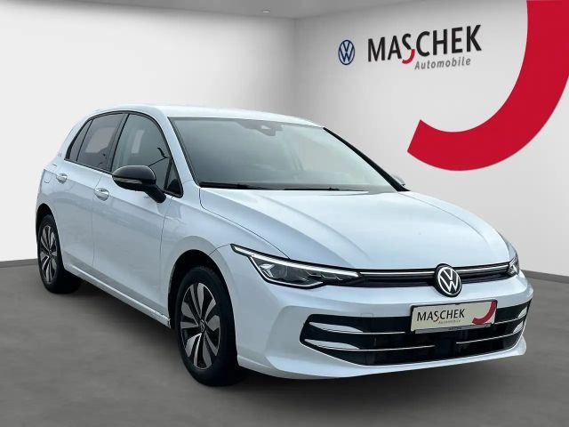 Volkswagen Golf 1.5 TSI DSG