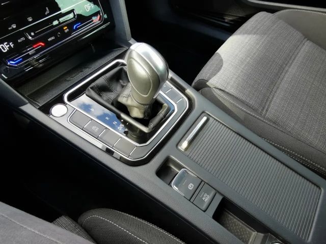 Volkswagen Passat 2.0 TDI Business DSG Variant