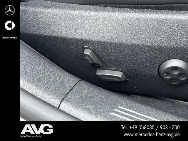 Mercedes-Benz E 220 AMG Line E 220 d Sedan