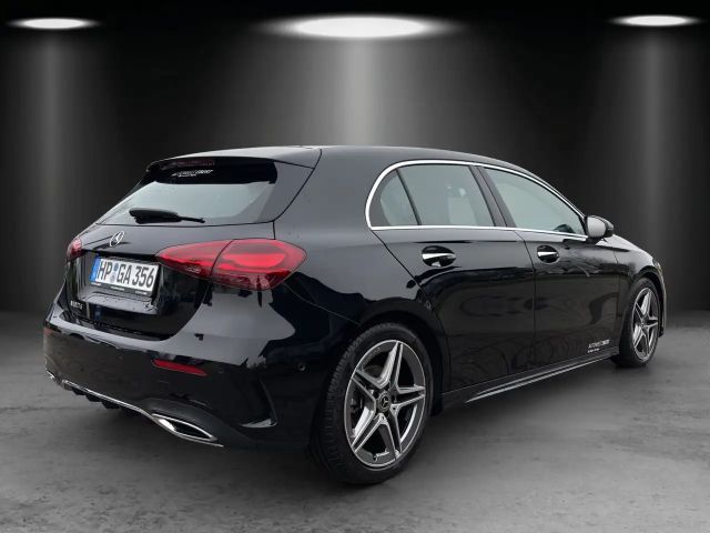 Mercedes-Benz A 180 A 180 d AMG Line Hatchback