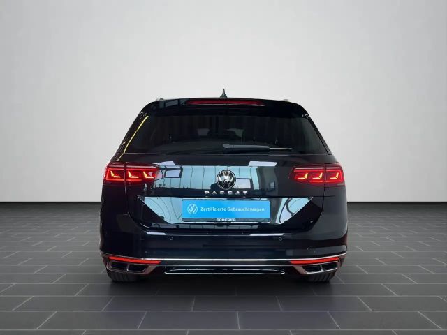 Volkswagen Passat Business R-Line Variant