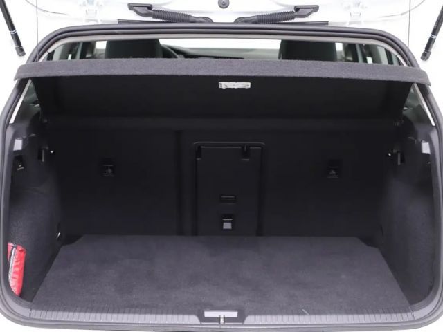 Volkswagen Golf 2.0 TDI Golf VIII Life