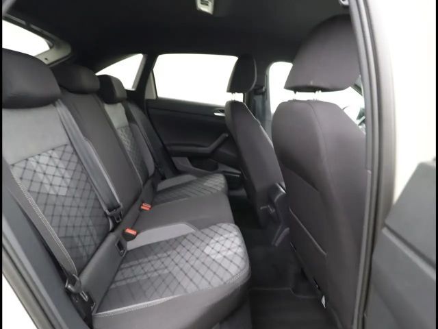 Volkswagen Taigo 1.0 TSI DSG R-Line Style