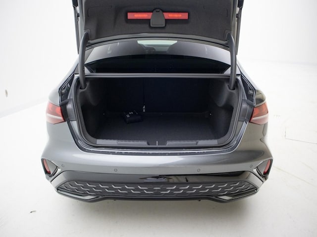 Audi A3 30 TFSI S-Line S-Tronic Sedan