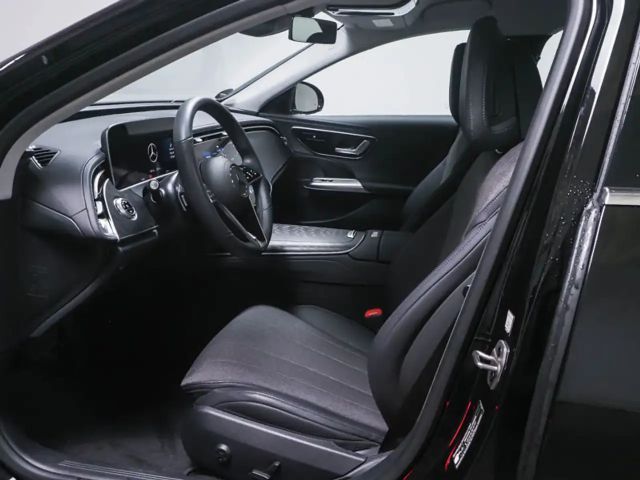 Mercedes-Benz E 220 AVANTGARDE E 220 d Sedan