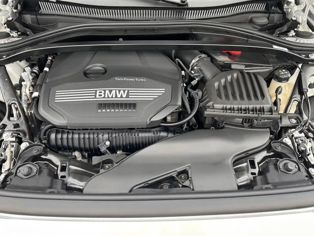 BMW 220 220d 220i M-Sport Sedan