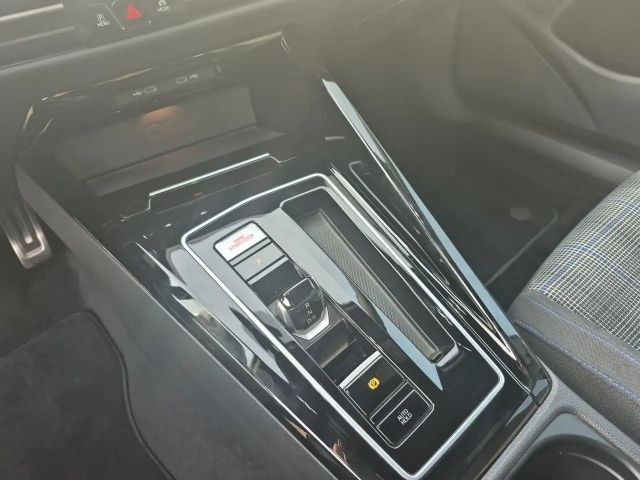 Volkswagen Golf DSG GTE Golf VIII