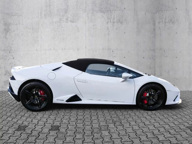 Lamborghini Huracan EVO RWD Spyder