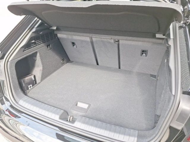 Audi A3 30 TFSI S-Line Sedan