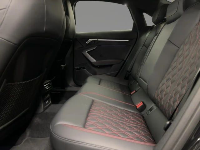 Audi A3 35 TFSI S-Line S-Tronic Sedan