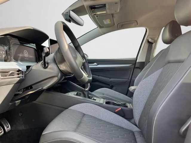 Volkswagen Golf 1.5 TSI Variant