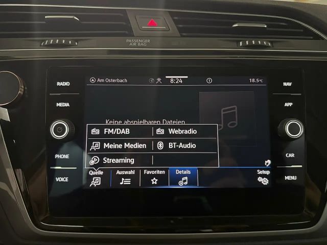 Volkswagen Touran 2,0 TDI *NAVI*ACC*AHK*PANO*PDC vo/hi*Elektr. He...