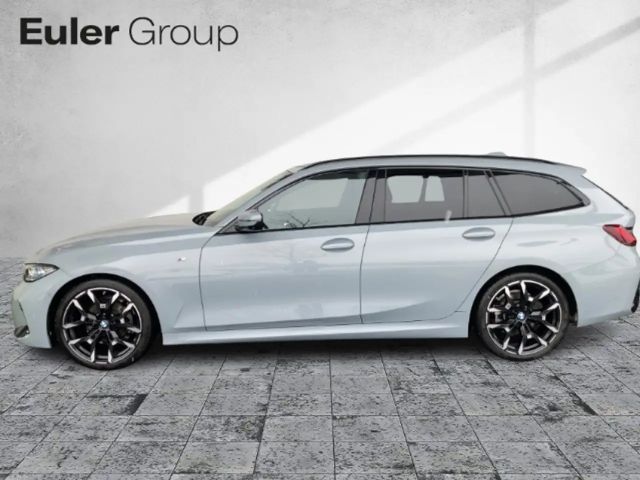BMW 320 320d M-Sport Touring