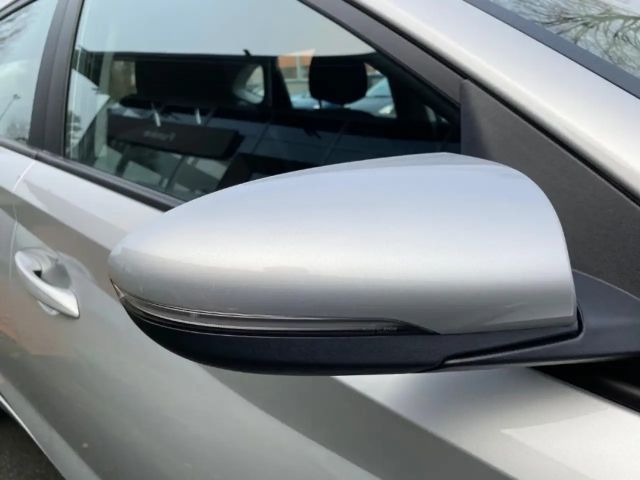 Hyundai i20 Hybrid Trend