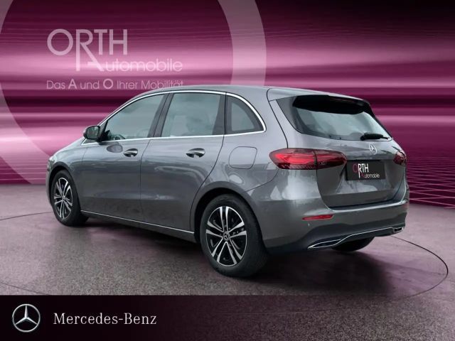 Mercedes-Benz B 180 Progressive
