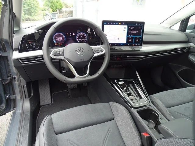 Volkswagen Golf 1.5 eTSI DSG Style Variant