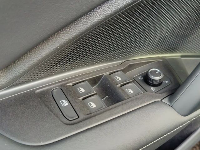 Volkswagen Tiguan IQ.Drive Life