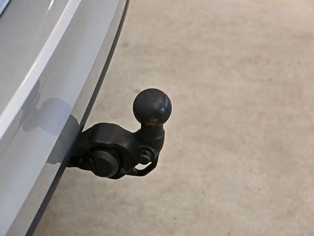 Volkswagen Golf DSG Life Variant