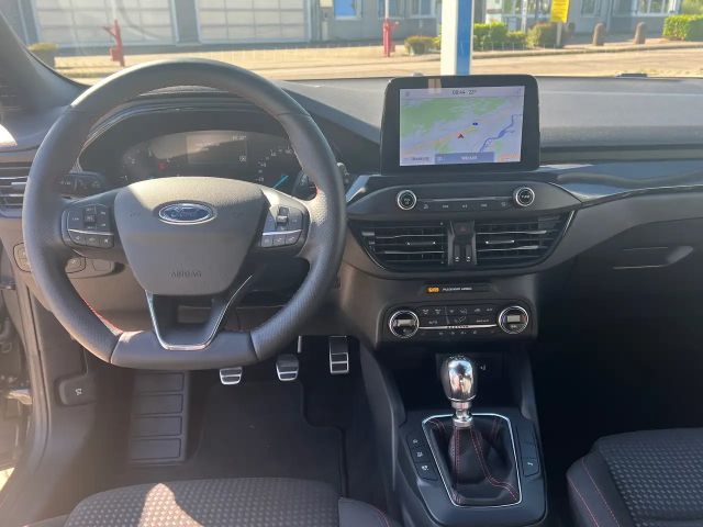 Ford Focus ST Line Wagon