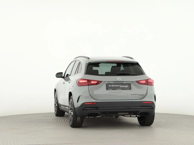 Mercedes-Benz GLA 200 AMG Line