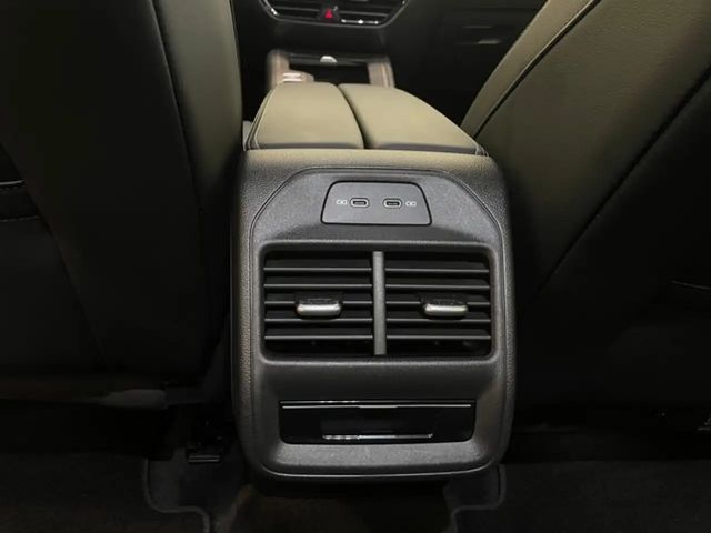 Volkswagen Passat 2.0 TDI Business DSG Variant